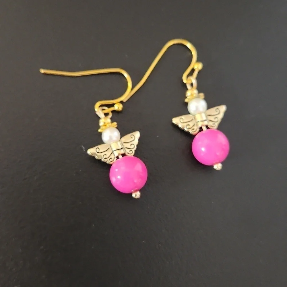 Hand Crafted Necklace and Pierced Drop Earrings Angel Wings Pearls Pink Beads